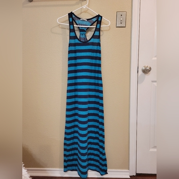 Papaya Dresses & Skirts - Papaya racerback Blue striped maxi dress size Medium